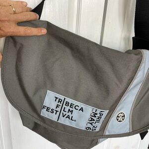 NWT - Crumpler TriBeCa film festival messenger bag  - unisex.